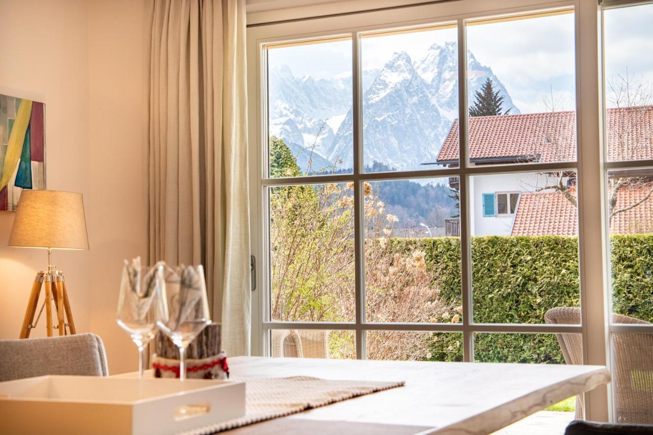 Koenigsblick Apartment การ์มิช-พาร์เทนเคียร์เชน ภายนอก รูปภาพ