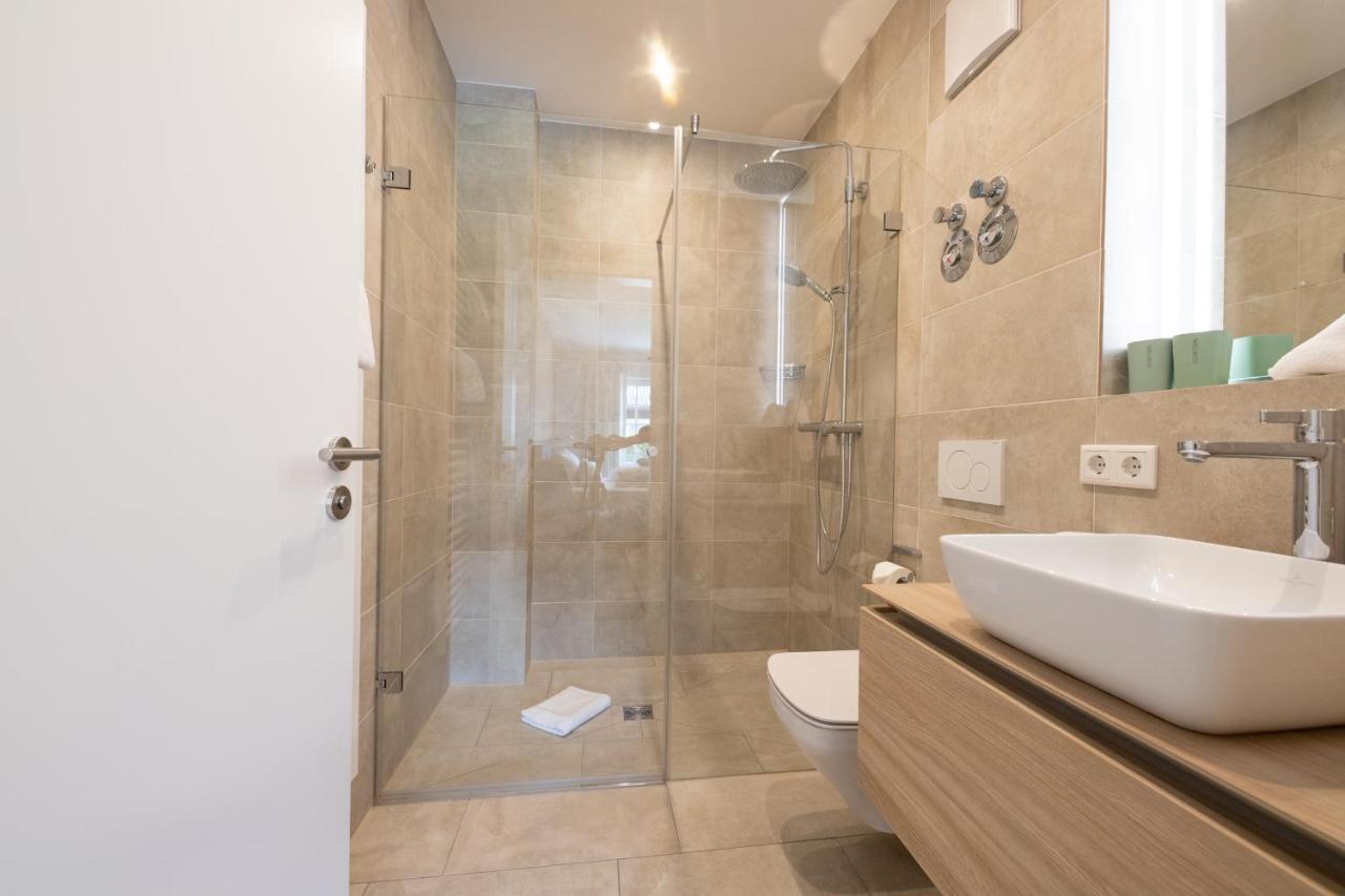 Koenigsblick Apartment การ์มิช-พาร์เทนเคียร์เชน ภายนอก รูปภาพ