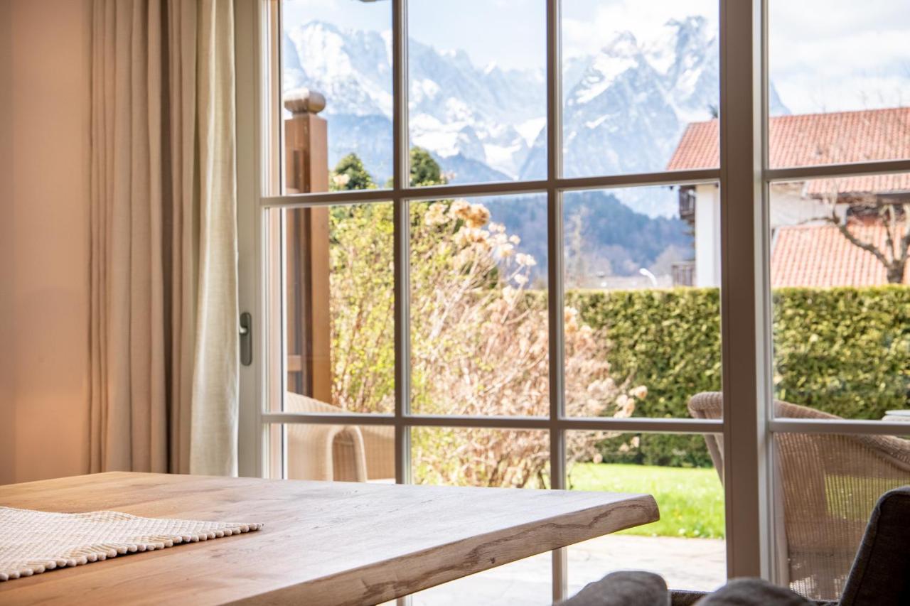 Koenigsblick Apartment การ์มิช-พาร์เทนเคียร์เชน ภายนอก รูปภาพ
